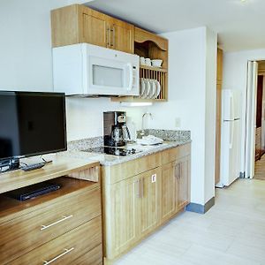 One Bedroom Deluxe